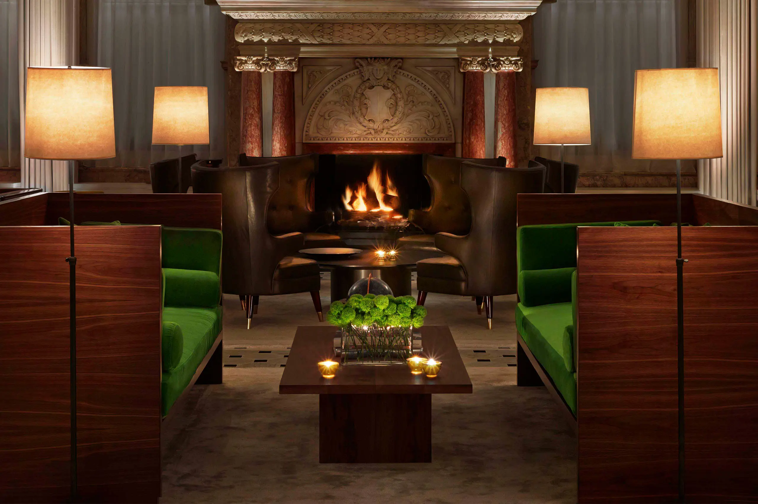 custom_made_sofa_london_Edition_sentient high-end furniture - boxed-in sofas in London Edition Hotel, by SENTIENT