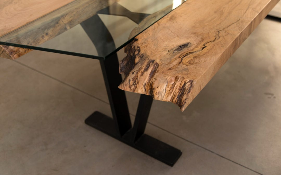 Creative and Elegant Solid Wood Dining Table Ideas