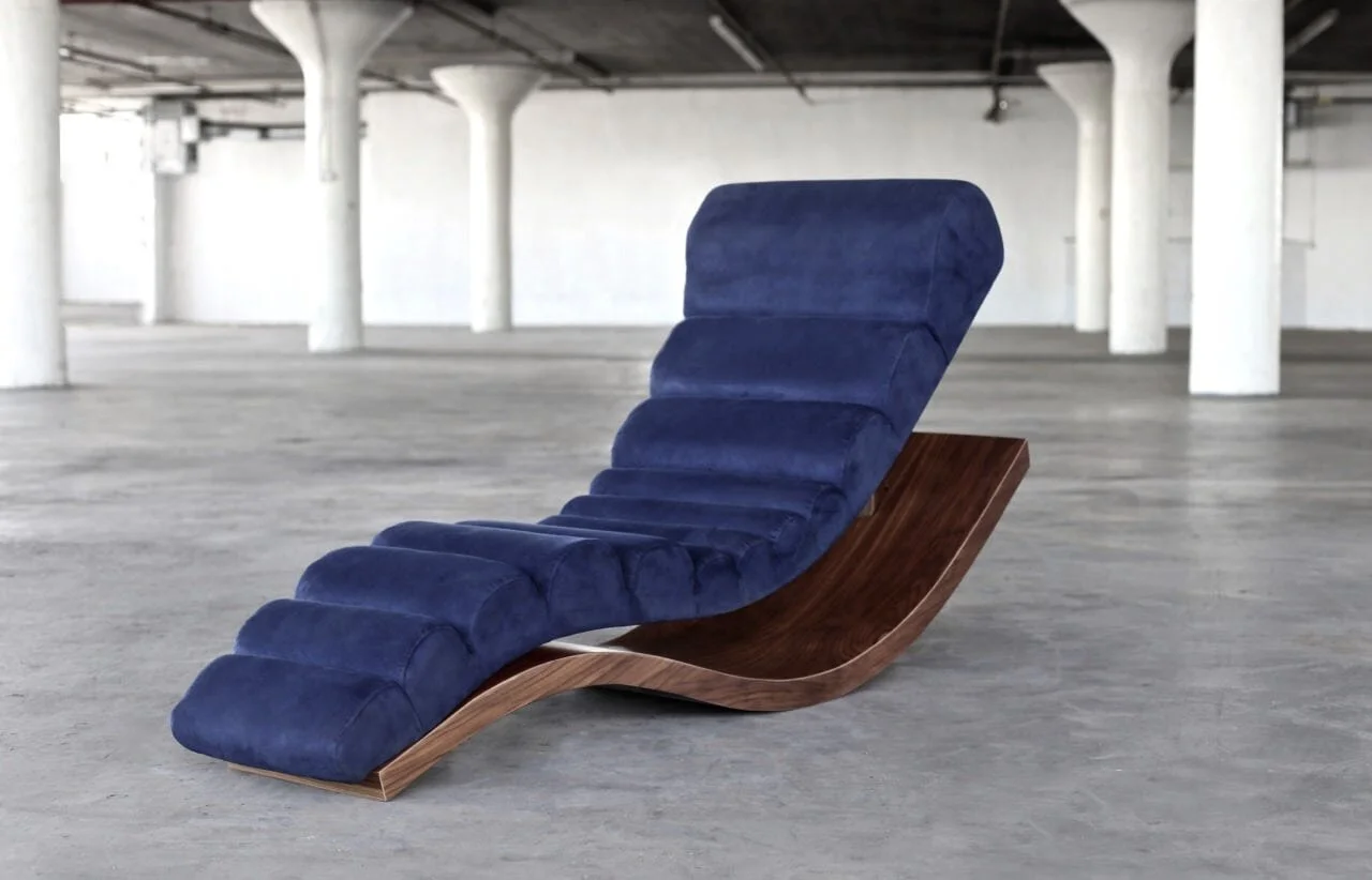 SENTIENT Wave Chaise Lounge